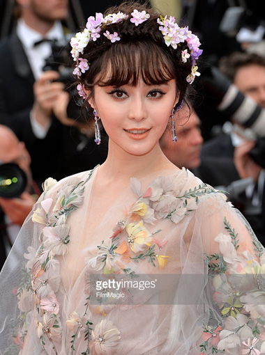 Guess What Fan Bingbing was Wearing at Cannes...