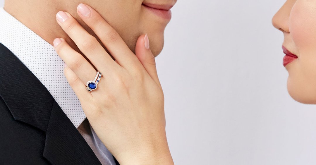 Blue diamond deals solitaire ring