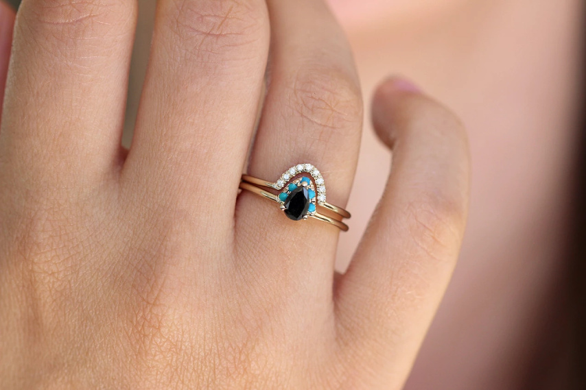 Beautiful Black Diamond Rings Are the New Trend