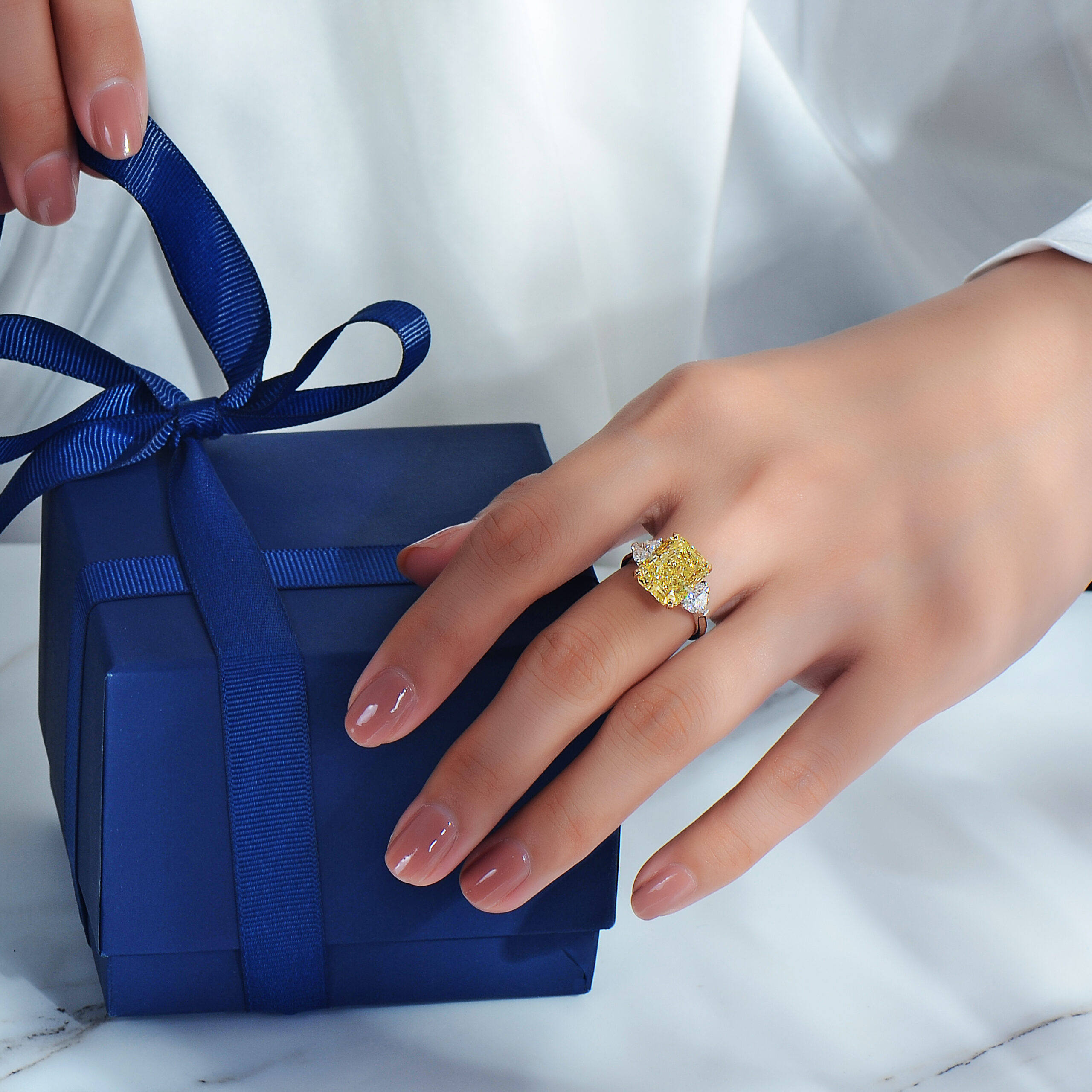 Great Anytime Diamond Gifts That Are Not Diamond Engagement Rings