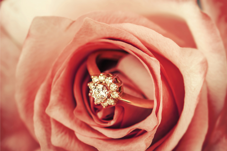 Yellow Vs. White Vs Rose: Which Gold Should You Choose For Your Engagement Ring?