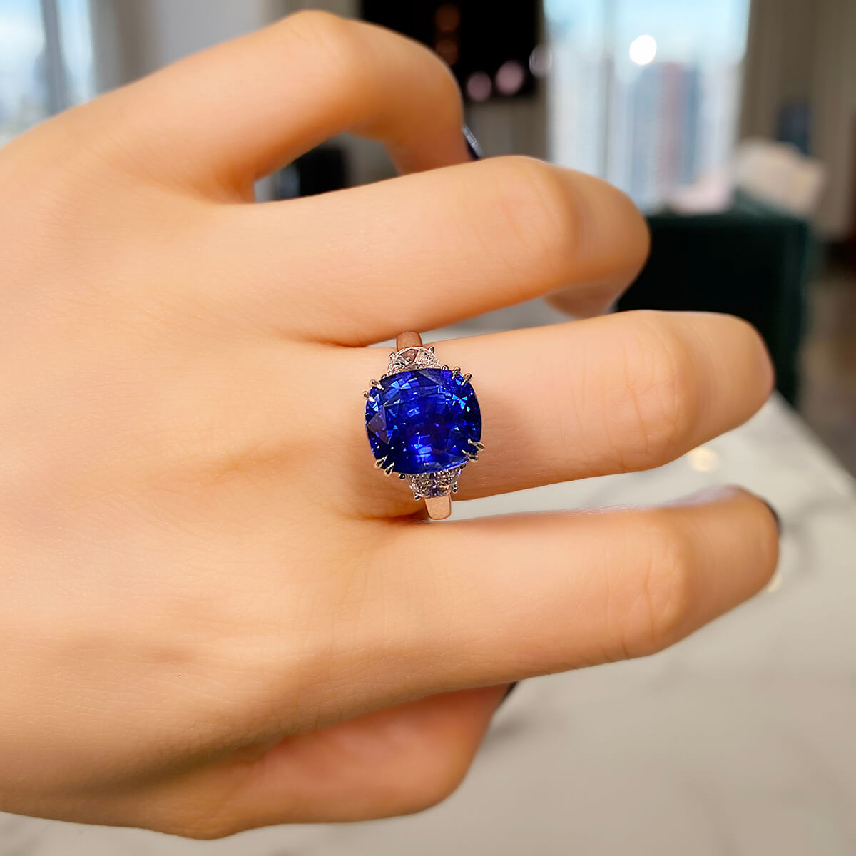 Adele Gold Diamond Blue Sapphire Ring – MOI - Boutique Everyday Luxury