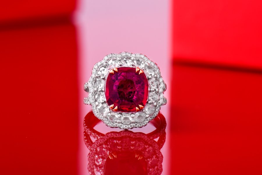 A stunning ruby ring