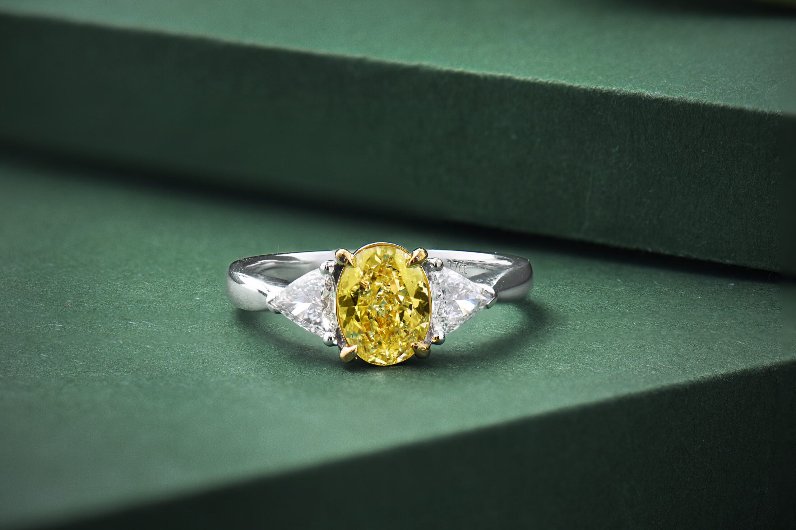 Yellow Diamond Engagement Ring Designs She'll Definitely Say Yes To