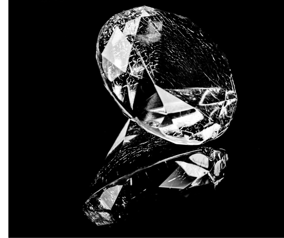 How to Identify a Black Diamond - ItsHot