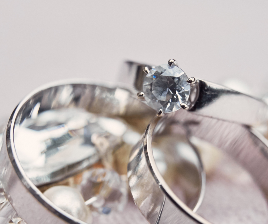 Rubover Diamond Ring