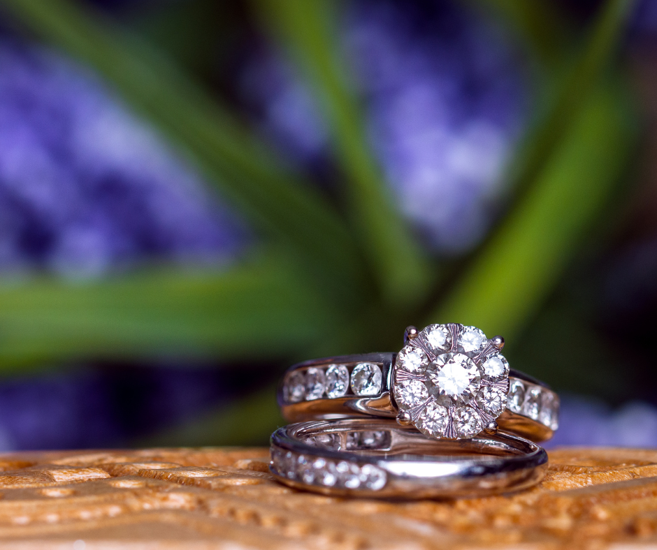 Unique Wedding Ring Set