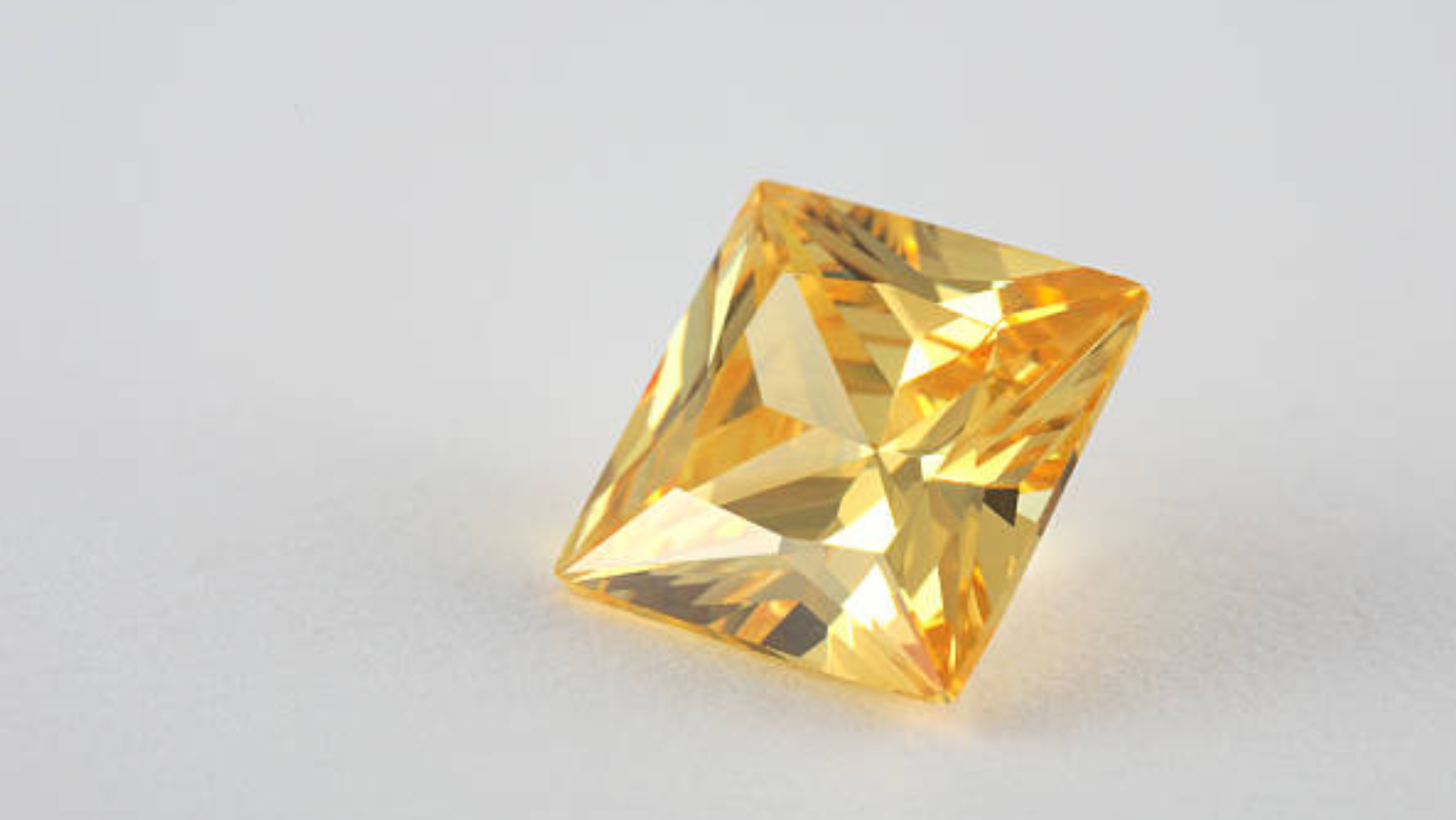 Why Canary Yellow Diamonds Are So Desirable - The Ultimate Buying Guide