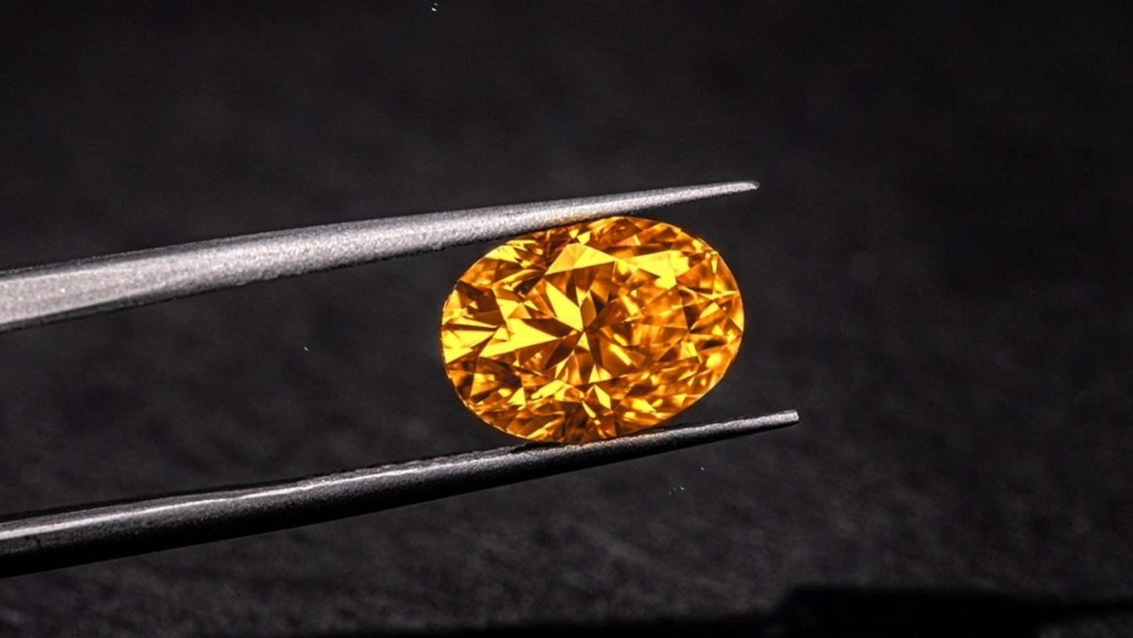 Breaking Down The Yellow Diamonds Price Chart: Insights And Trends